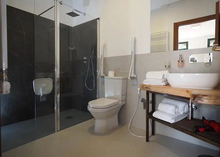 Ca' Restom Ρέτζιο Εμίλια